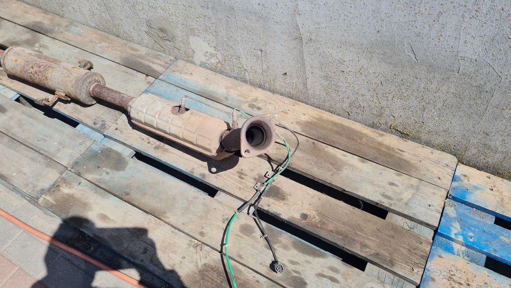 Oryginalny Katalizator L813 Mazda 6 2.3 Benzyna 166KM GG GY 1.8 2.0