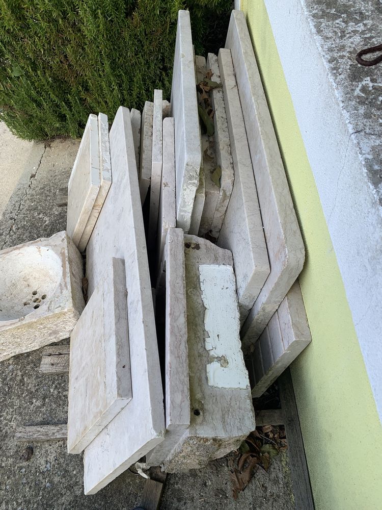 Pedras em Lioz brancas e amarelas