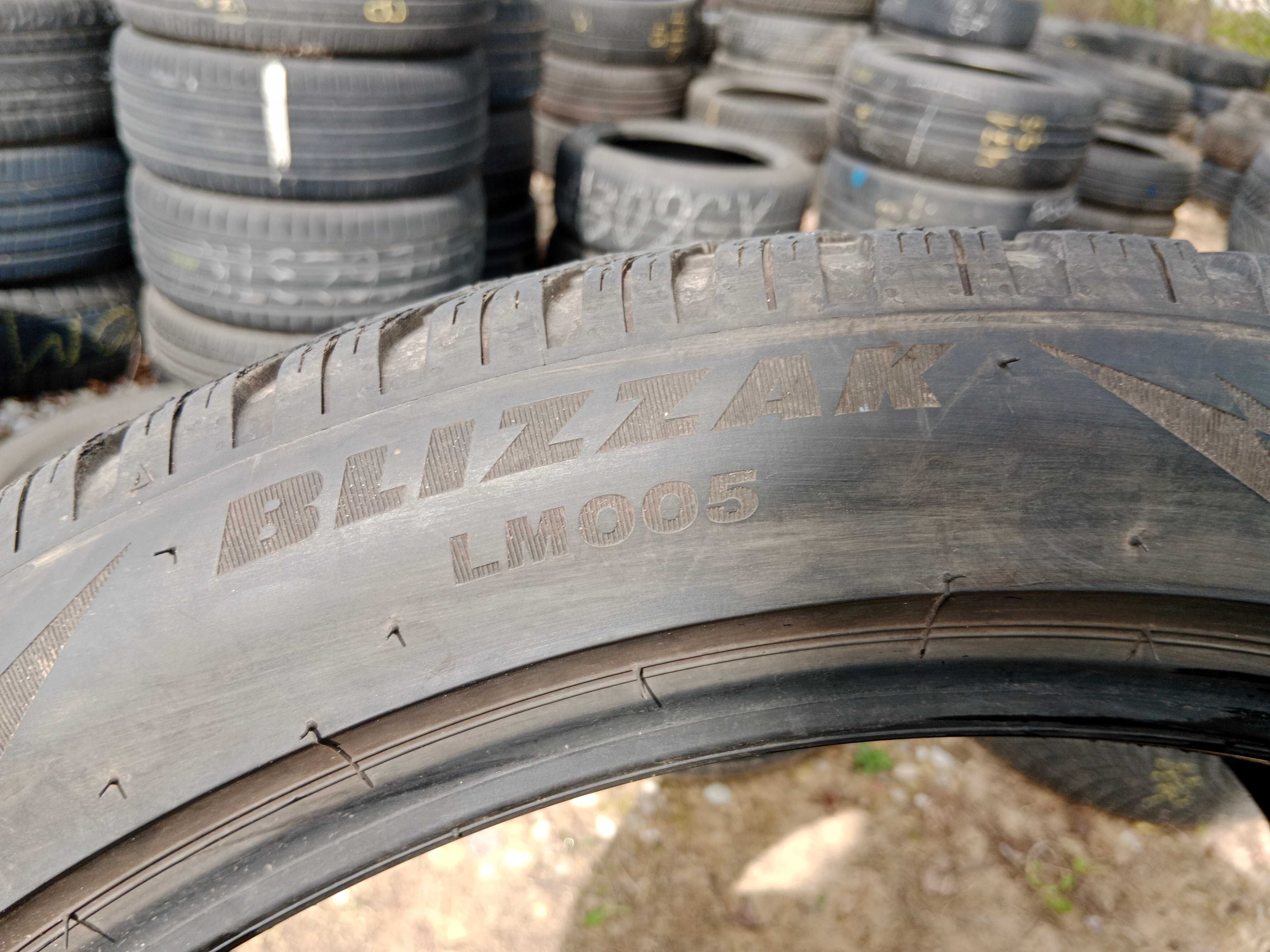 Opona używana 275/40R21 Bridgestone Blizzak LM005 1szt.