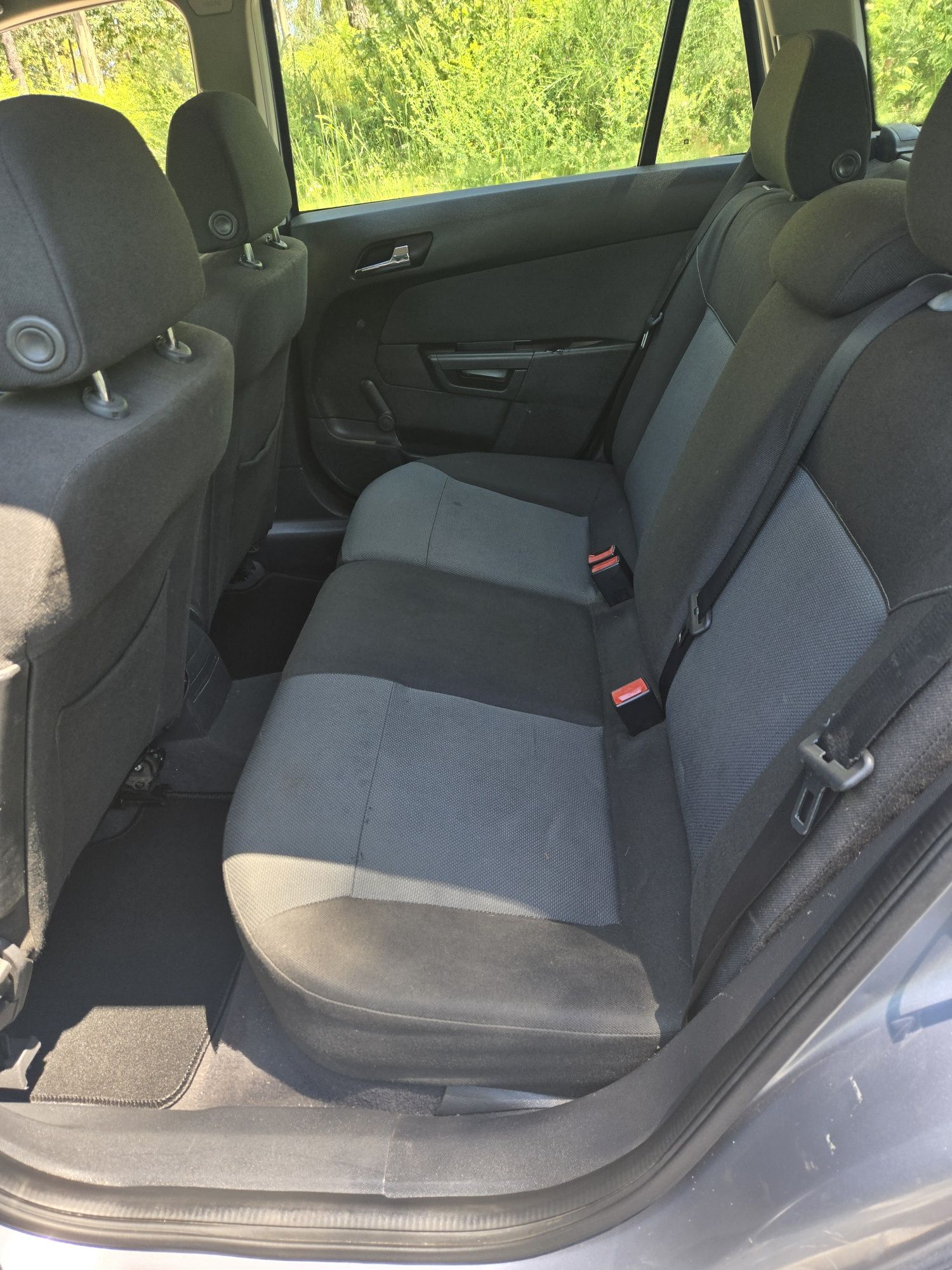 Astra motor diesel 1.7 . Carro confortável revisado, excelente estado