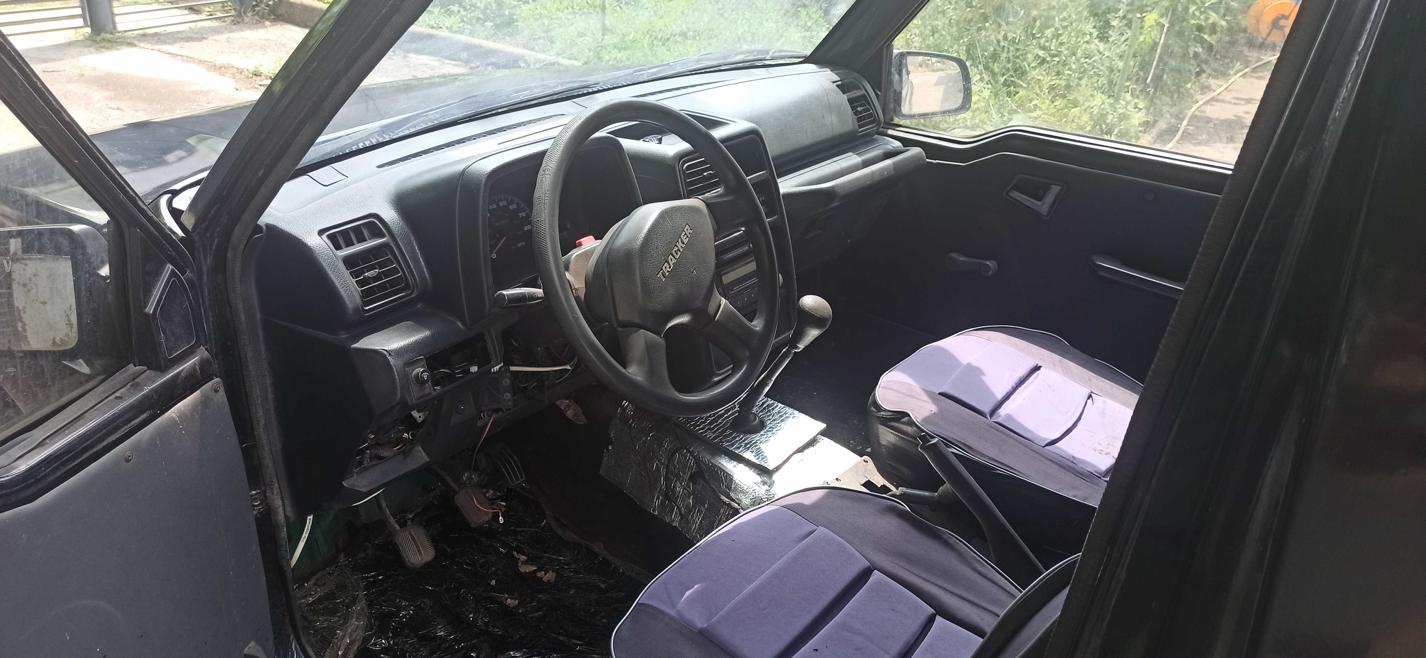 Продам автомобиль Suzuki Geo Tracker