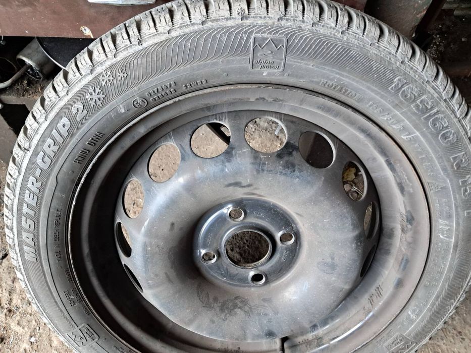 Koła zimowe felgi opony Toyota Aygo 4x100 165/60 R15