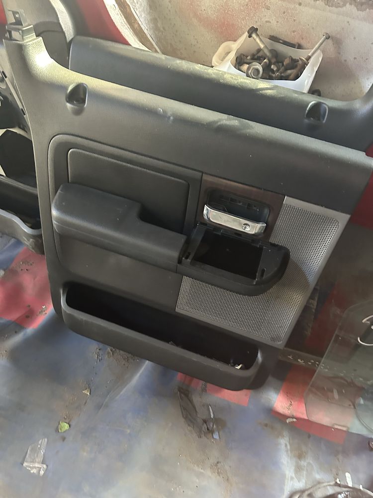 Ford f150 boczki drzwi 4 drzwi czarne