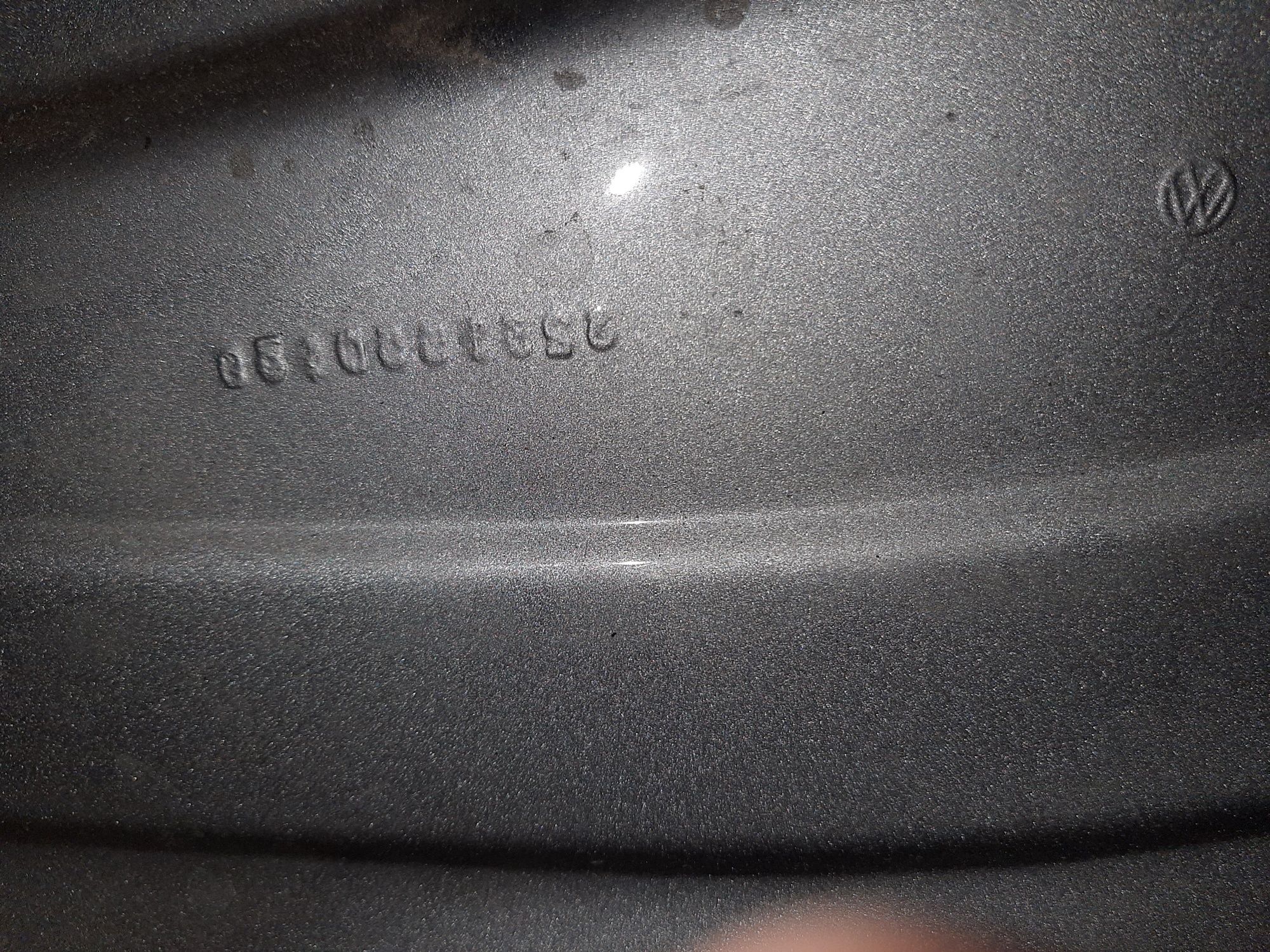 Капот Фольцваген Пасат Volkswagen Passat B7 2011-2015гг