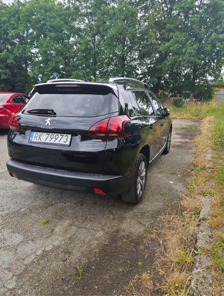 Wynajem samochodu Peugeot 2008