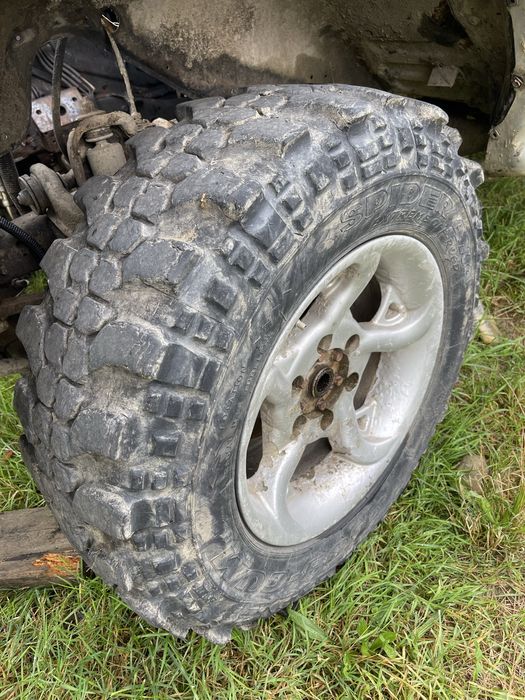 Alufelgi pajero galloper terrano 16 6x139.7 z oponami simex