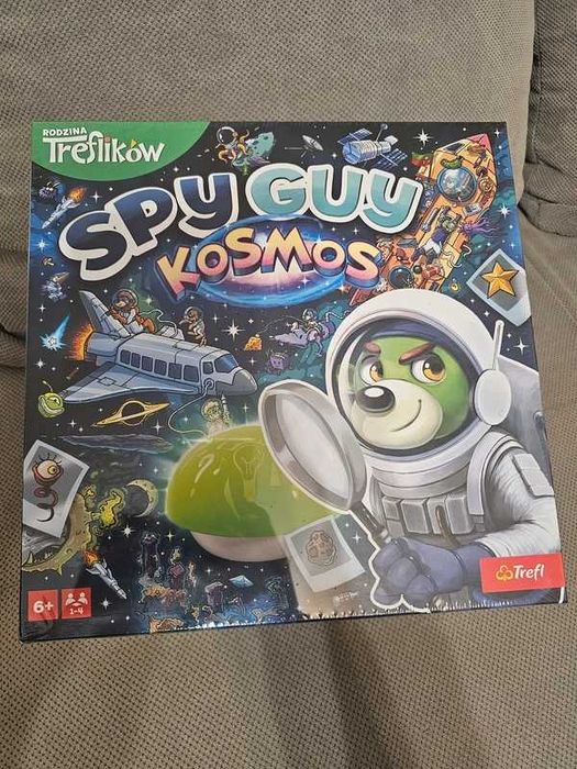 Trefl, rodzina treflików, Spy Guy, Kosmos