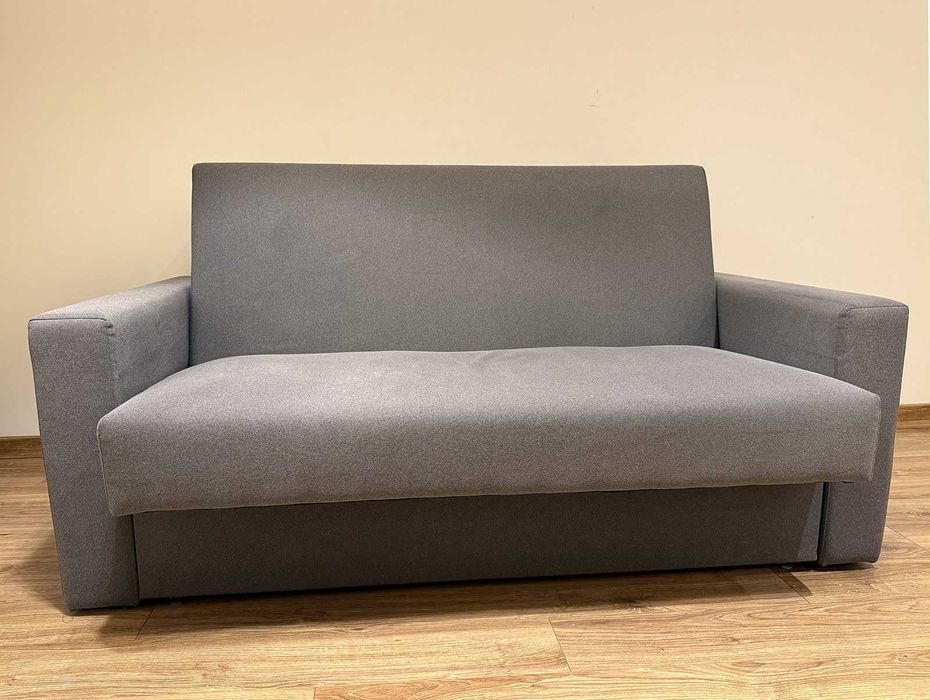 Szara Kanapa /sofa rozkładana 170 cm na 140 cm x 200 cm - Dobry stan