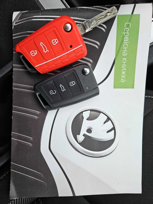 Офіційна Skoda Octavia A7 1.4 TSI DSG автомат 150 к.с.