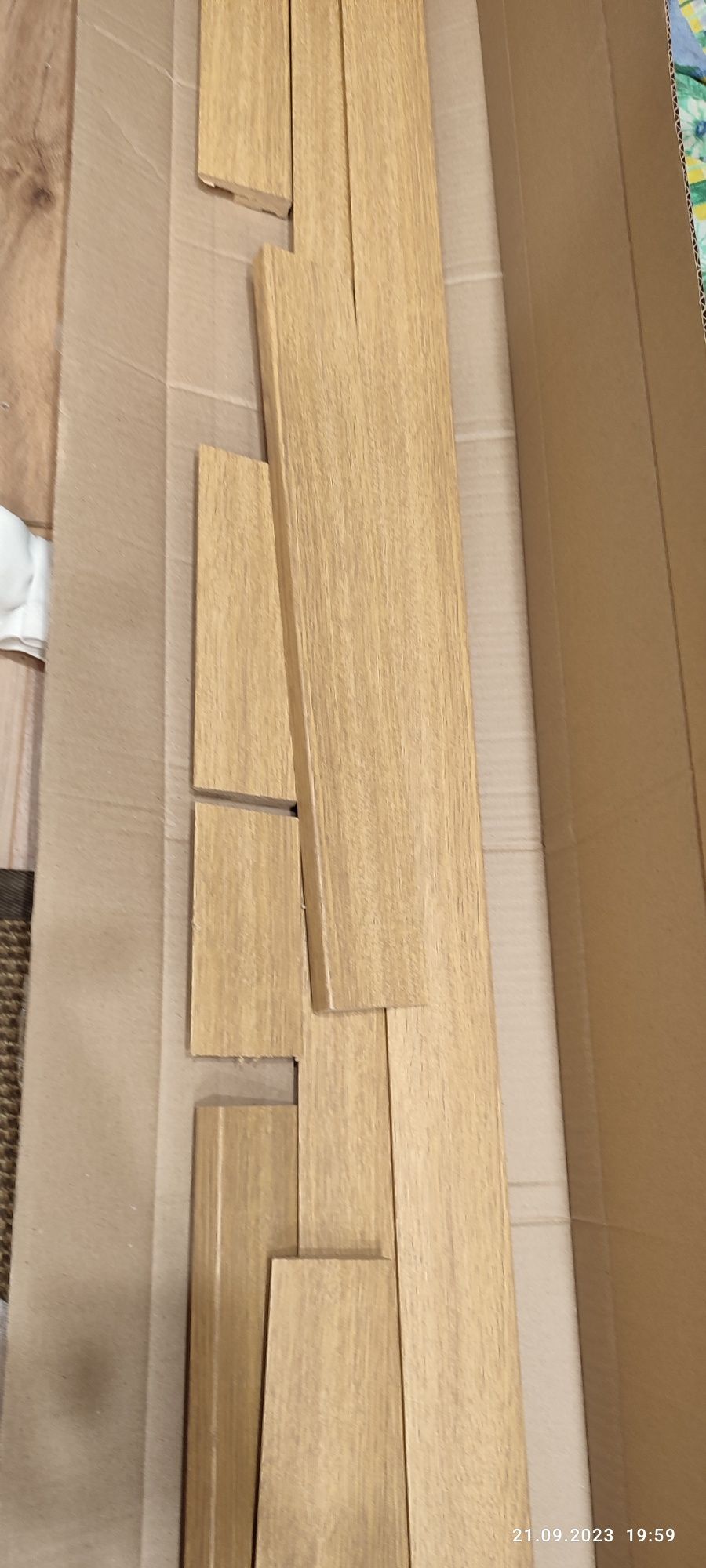 Listwa przypodłogowa MDF 2.4m*6cm -2szt.