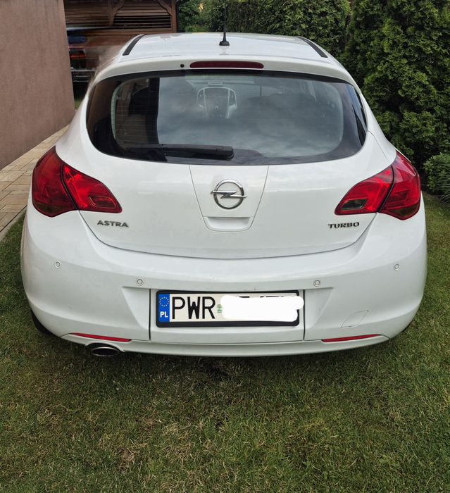 Opel Astra J 1.6 Turbo, automat