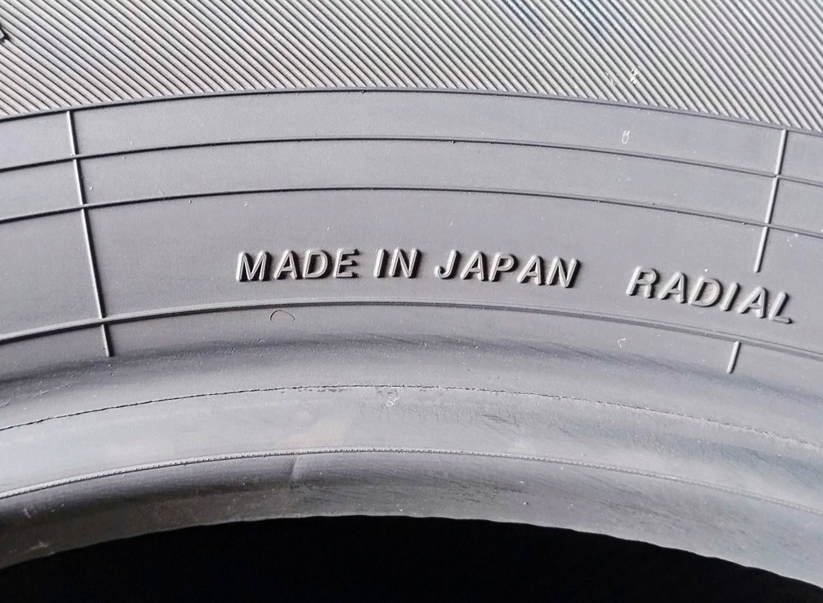 Шини літні R17 225/60 Yokohama Blu Earth E70