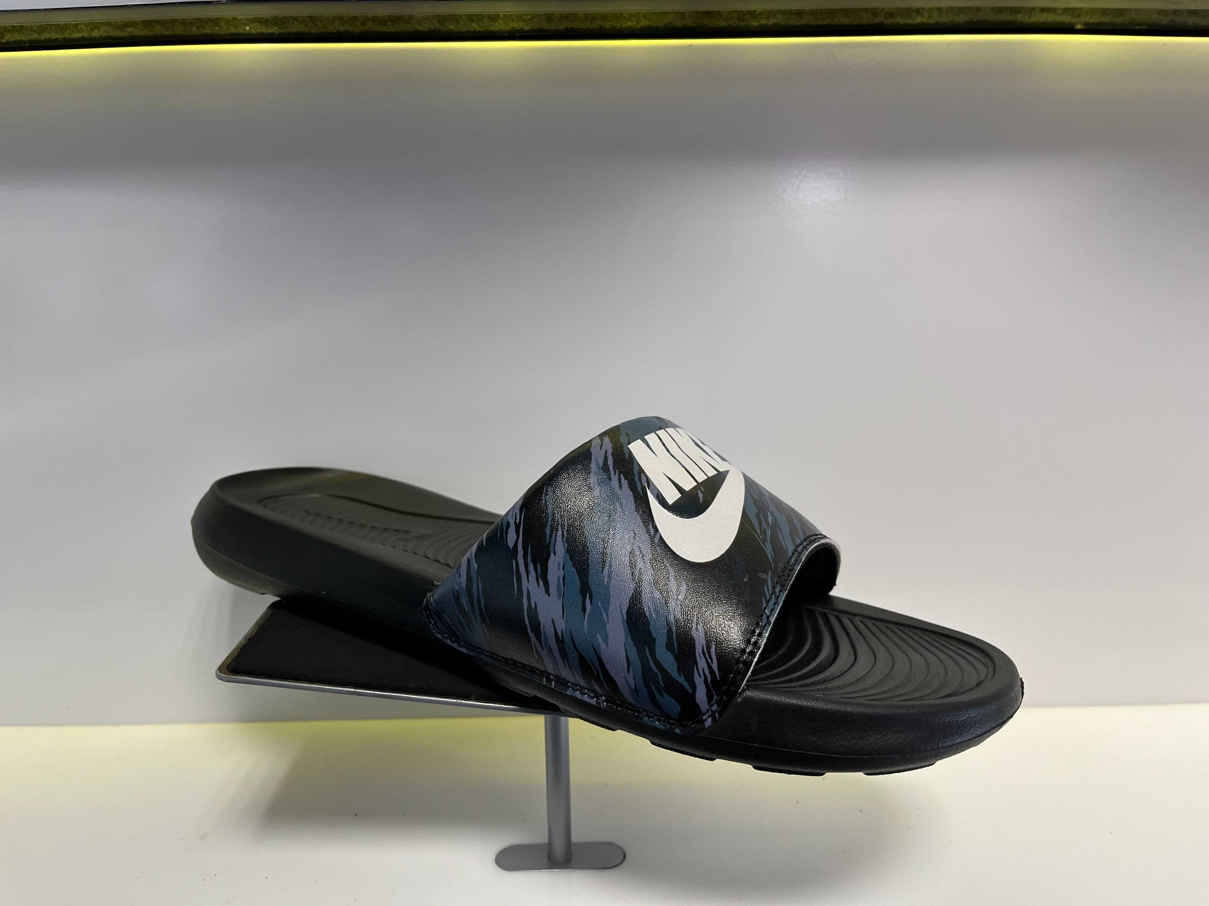 Сланцы Nike Victori One Slide Print (CN9678-009) оригинал