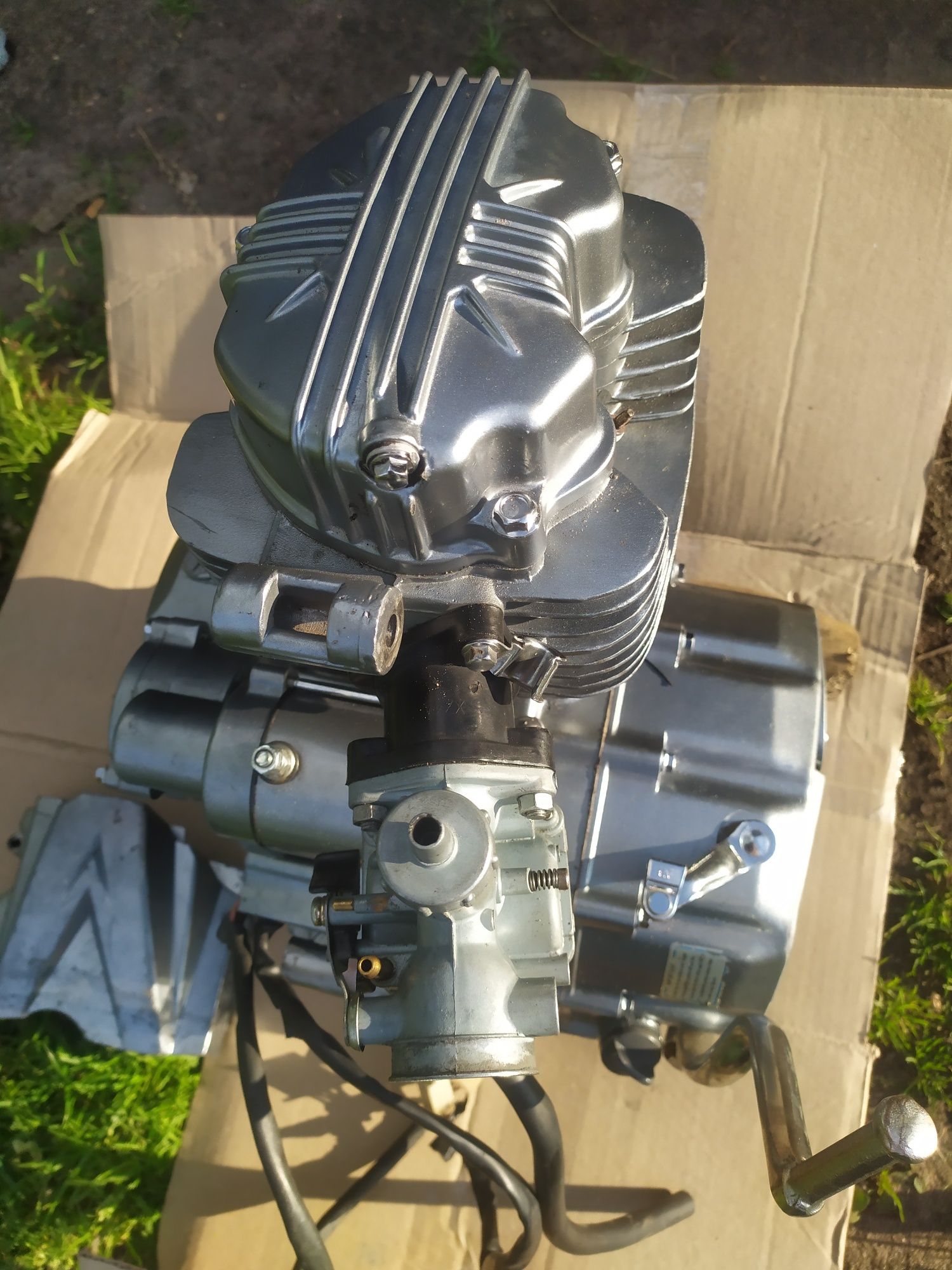 Продам штанговий  мотор 150 куб.
