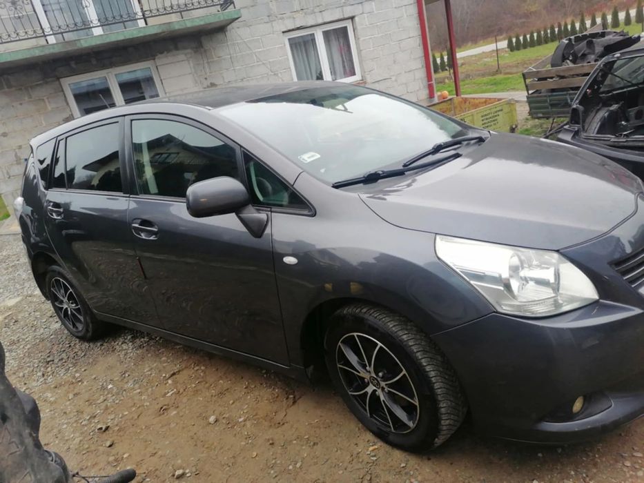 Toyota Verso Toyota Verso 2.0 D-4D luna 7 osb