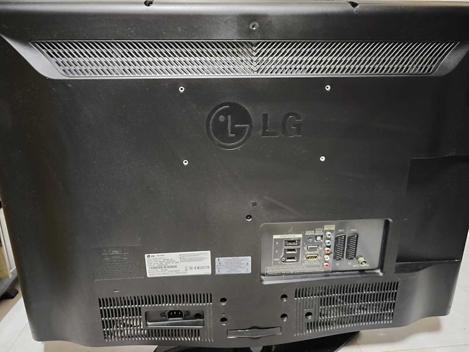 Televisão LG 32″ (32LG7000) – Estado Impecável, 100% Funcional!