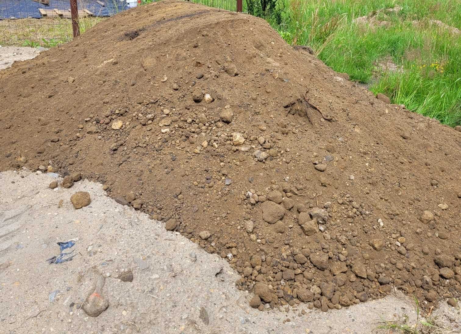 Oddam ziemie ziemia mieszanka kamienie na wyrównanie