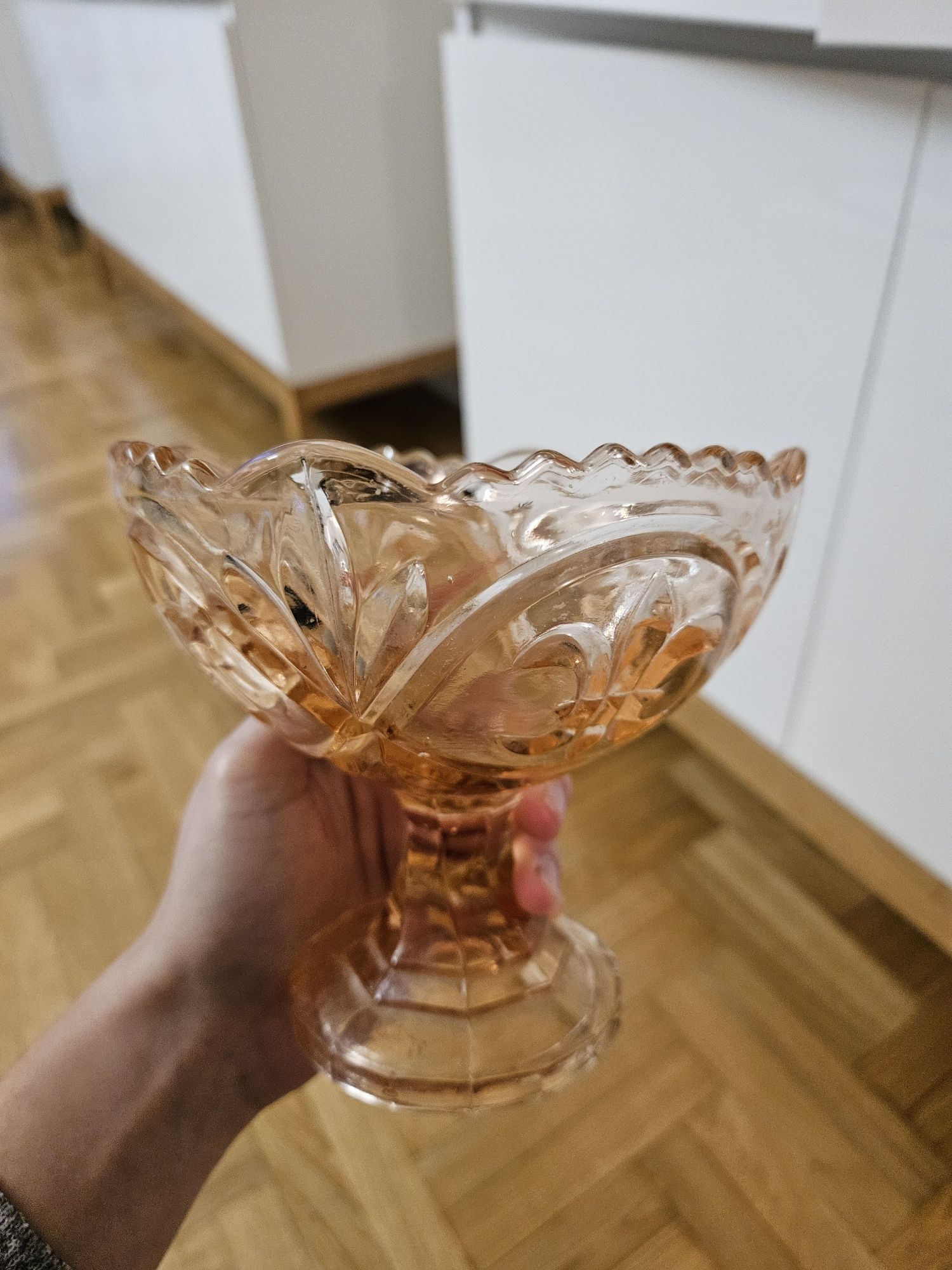 Cukiernica PRL różowa szklana