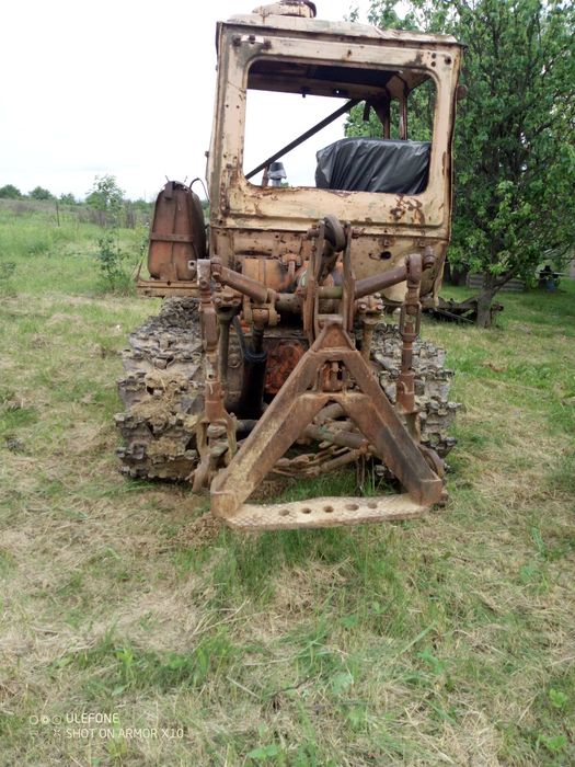 Трактор гусентчний