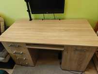 Duże biurko komputerowe 138x65