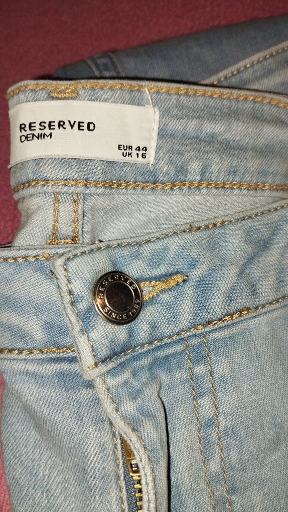 Nowe jeansy push up Reserved 44 XL kolor niebieski bez metki