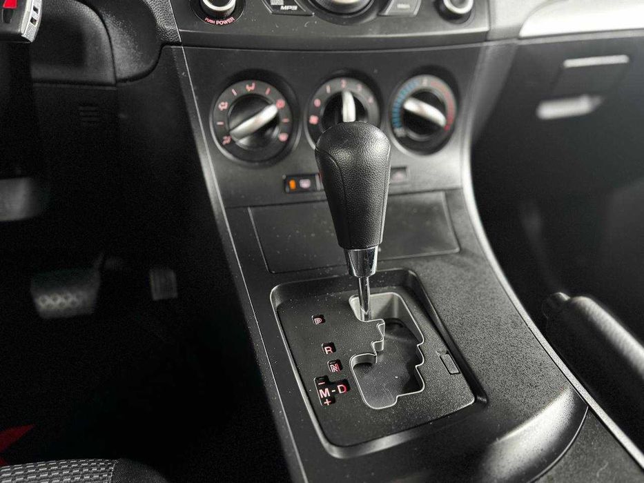 Продам  Mazda 3 2011. Можна в розстрочку, під викуп.