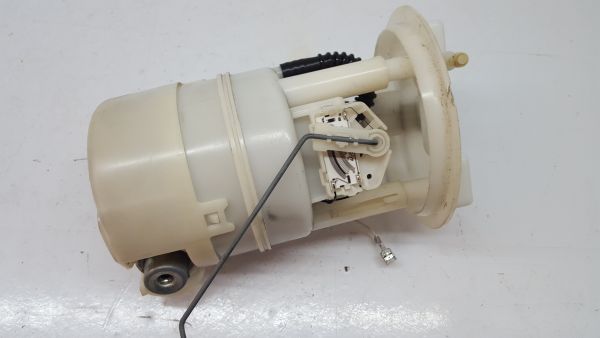 Bomba de combustível NISSAN Juke (F15)
