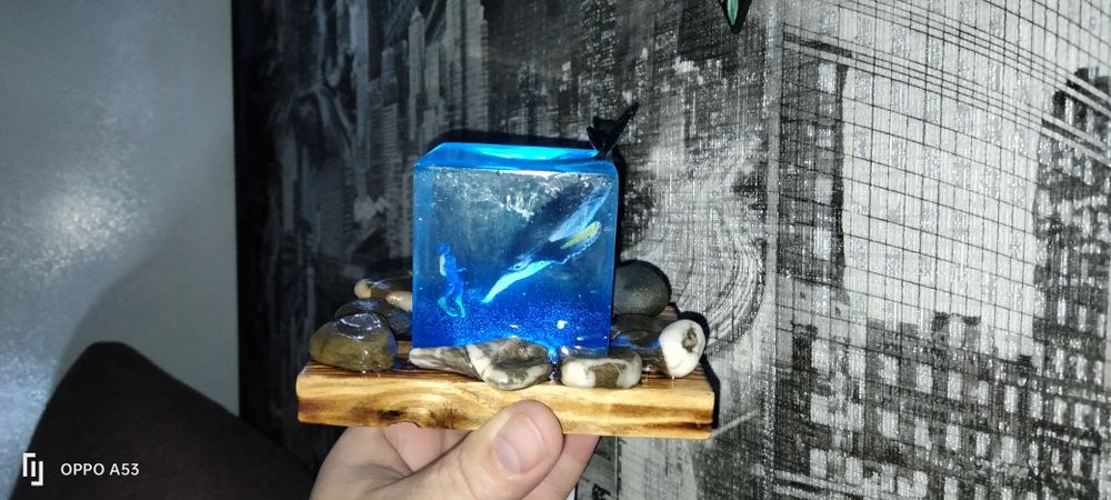 продаю гарні вироби з епоксидної смоли для інтер'єру