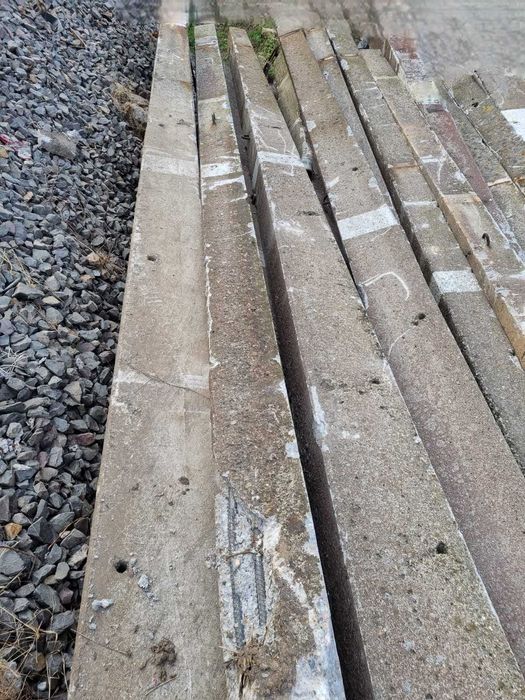 Sprzedam betonowe słupy