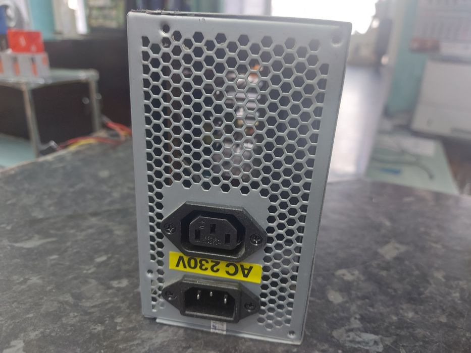 Продам блок питания ATX-400w