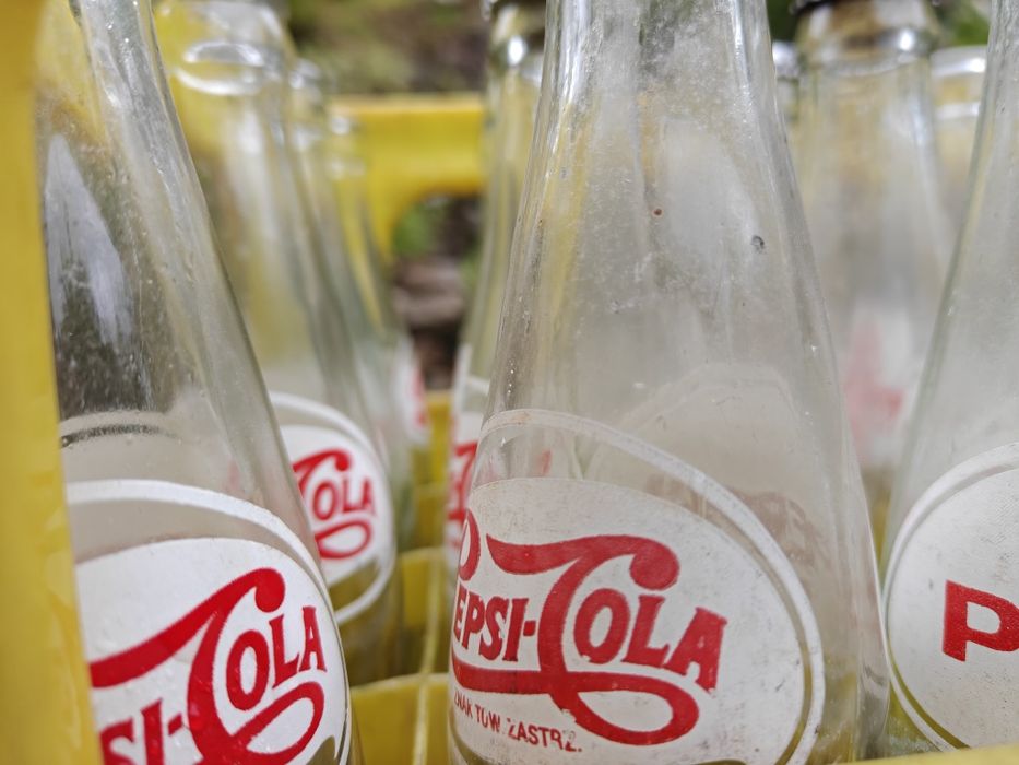Butelki i skrzynki Pepsi Cola PRL kolekcjonerskie