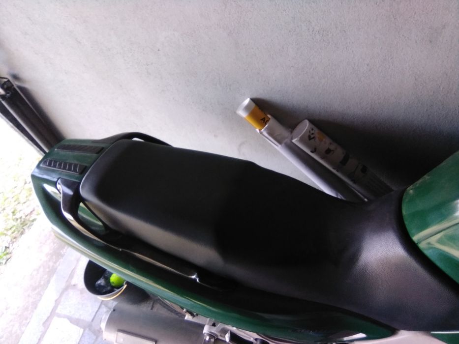 Yamaha GTS 1000 em bom estado