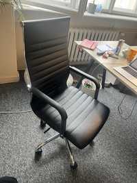 Designerskie krzesło biurkowe