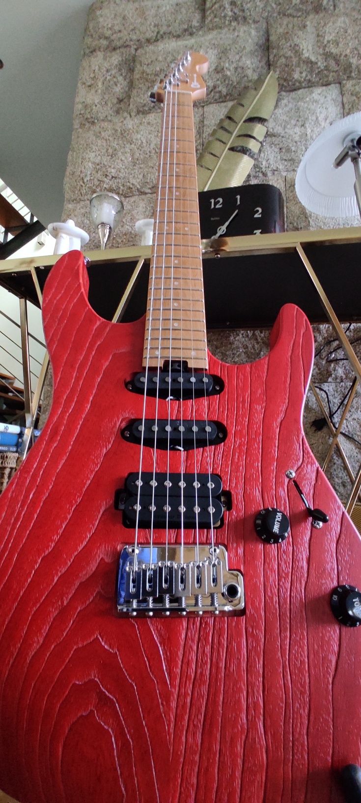 Charvel Pro-Mod DK 24 HSS 2pt Red Ash
