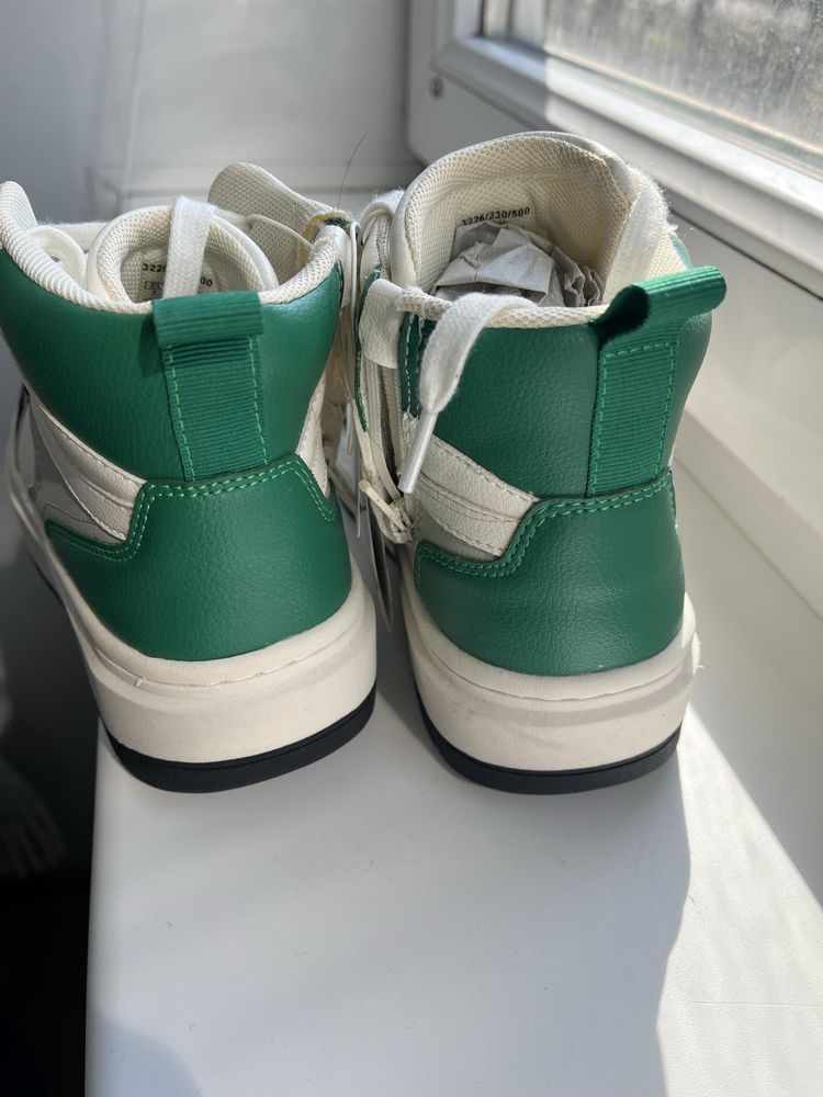 Кеди(хайтопи) Zara 33 розмір