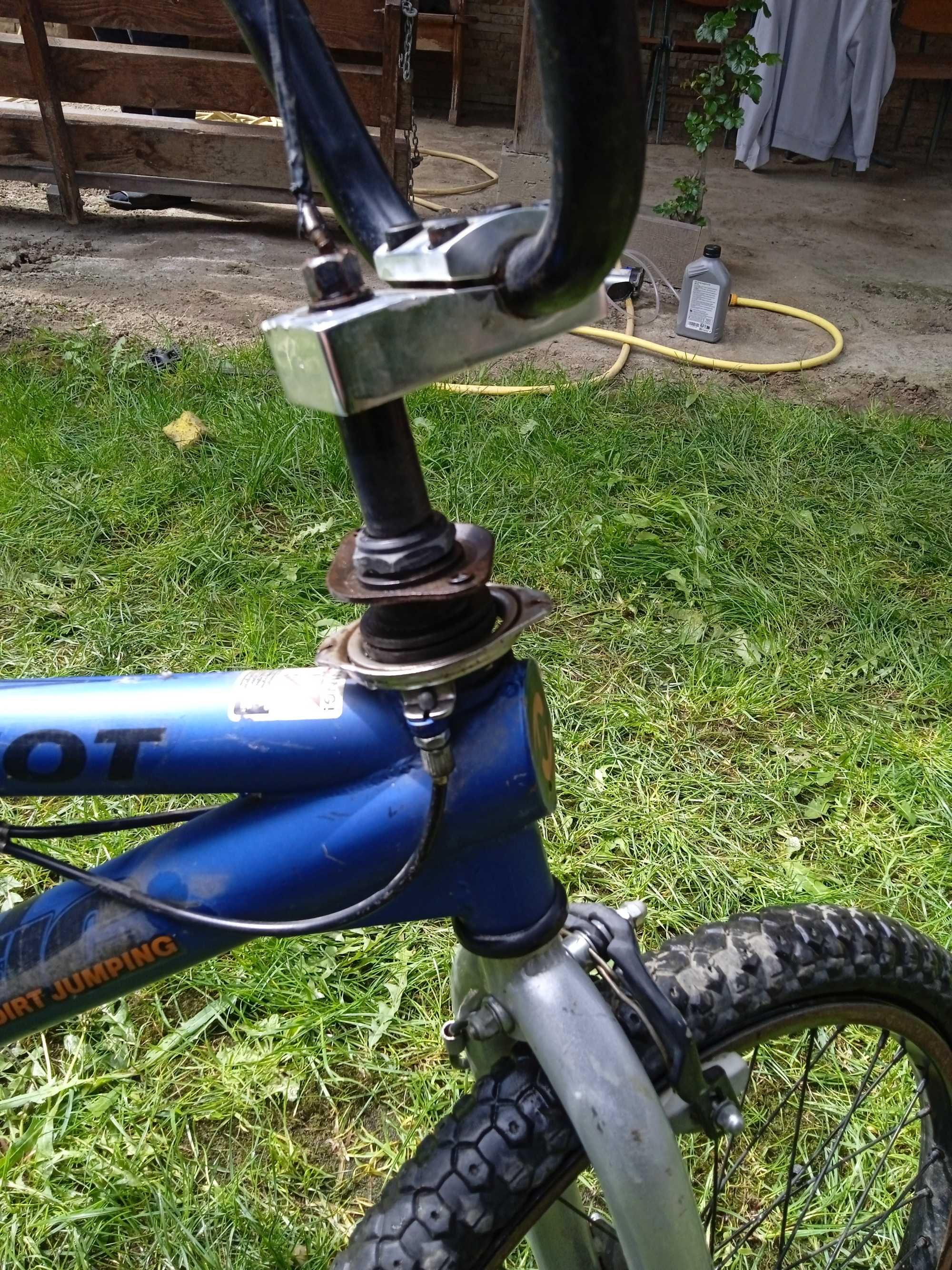 Велосипед BMX, з встроєними тормозами