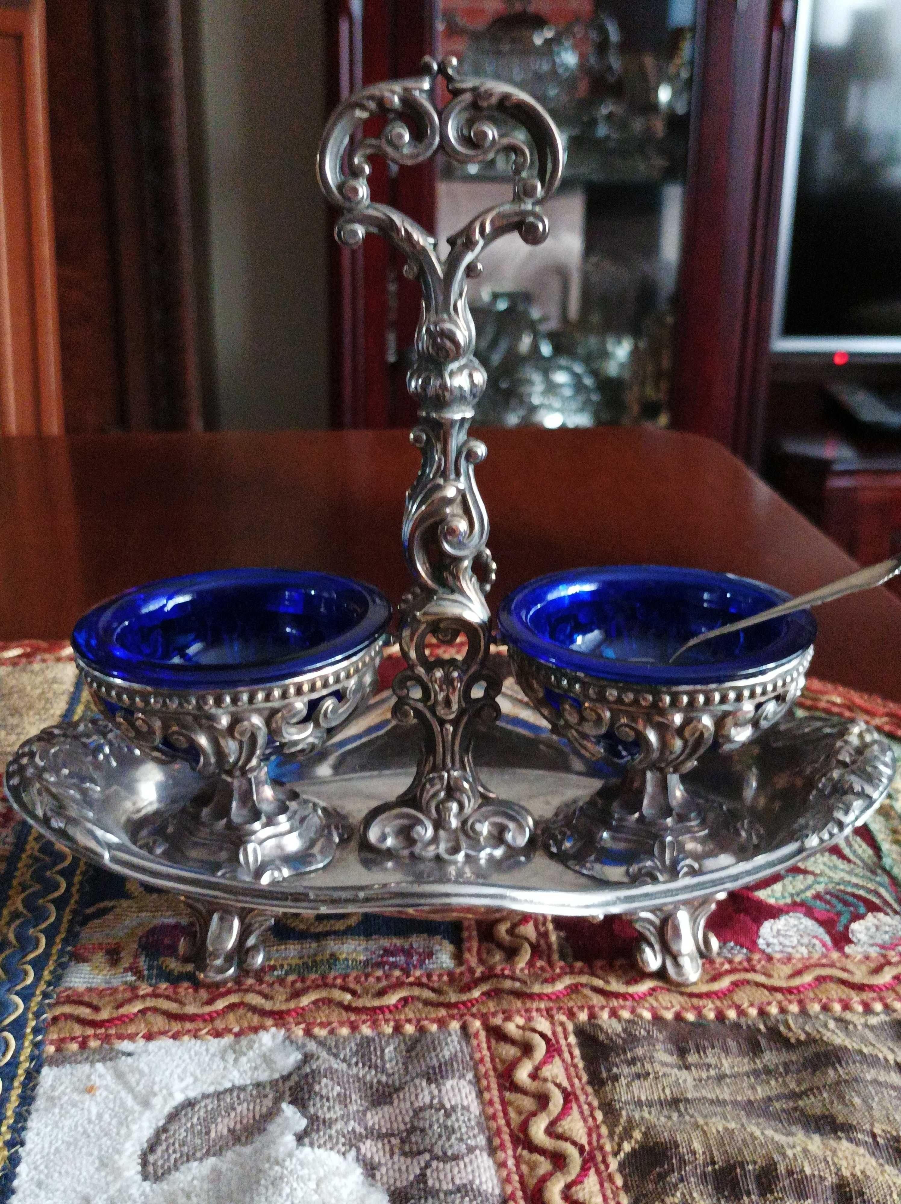 Kabaret srebrny na przyprawy Pr 950 Minerva XIX w Francja