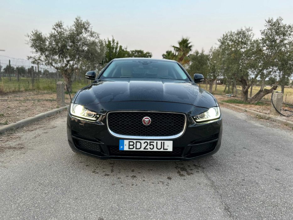 Jaguar XE 2.0 163 Cv 2017