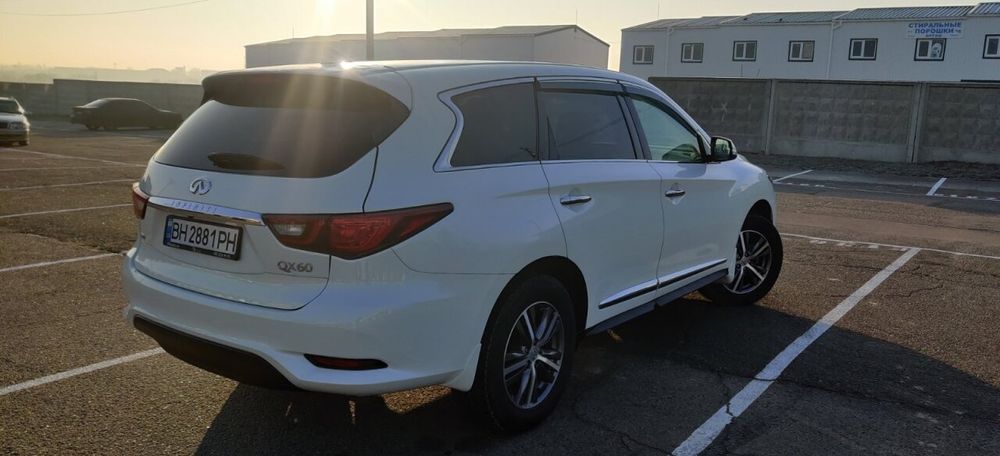 Продам infiniti QX60 2020р