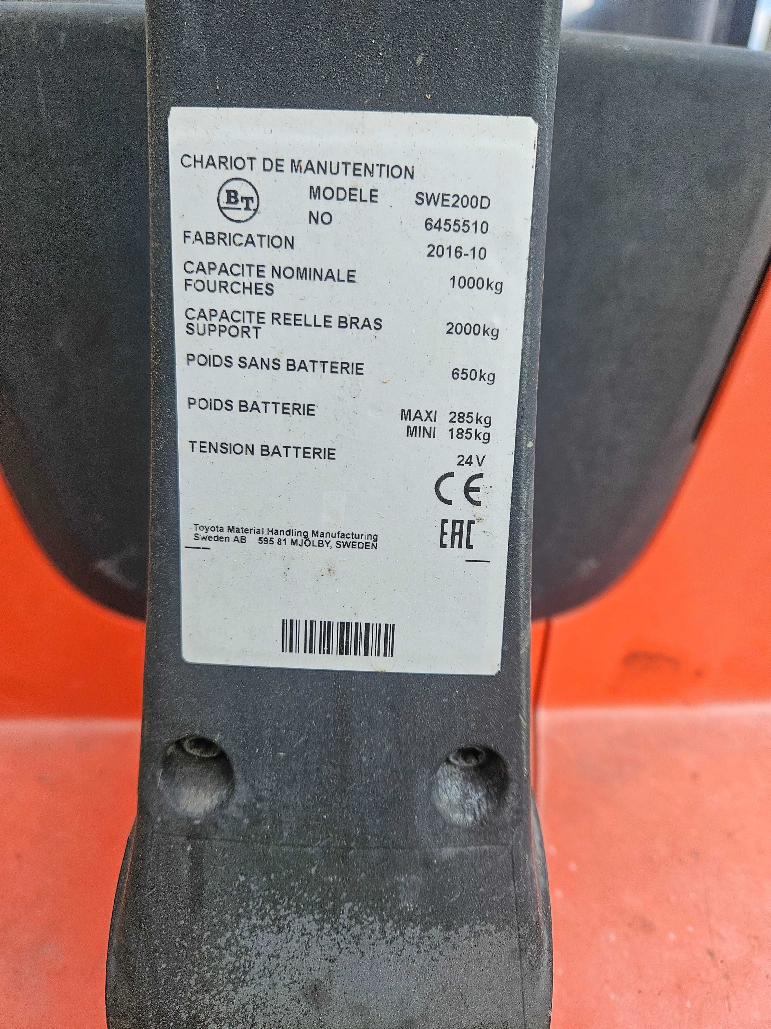 Paleciak elektryczny wózek podnośnikowy Toyota BT SWE200d 2016