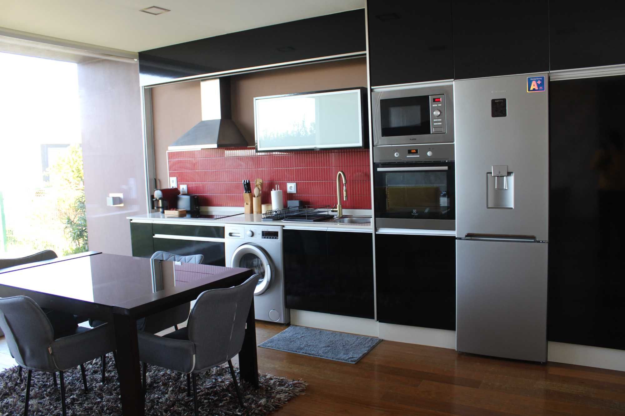 Apartamento T2 em Âncora – Perto da Praia com Vista Mar