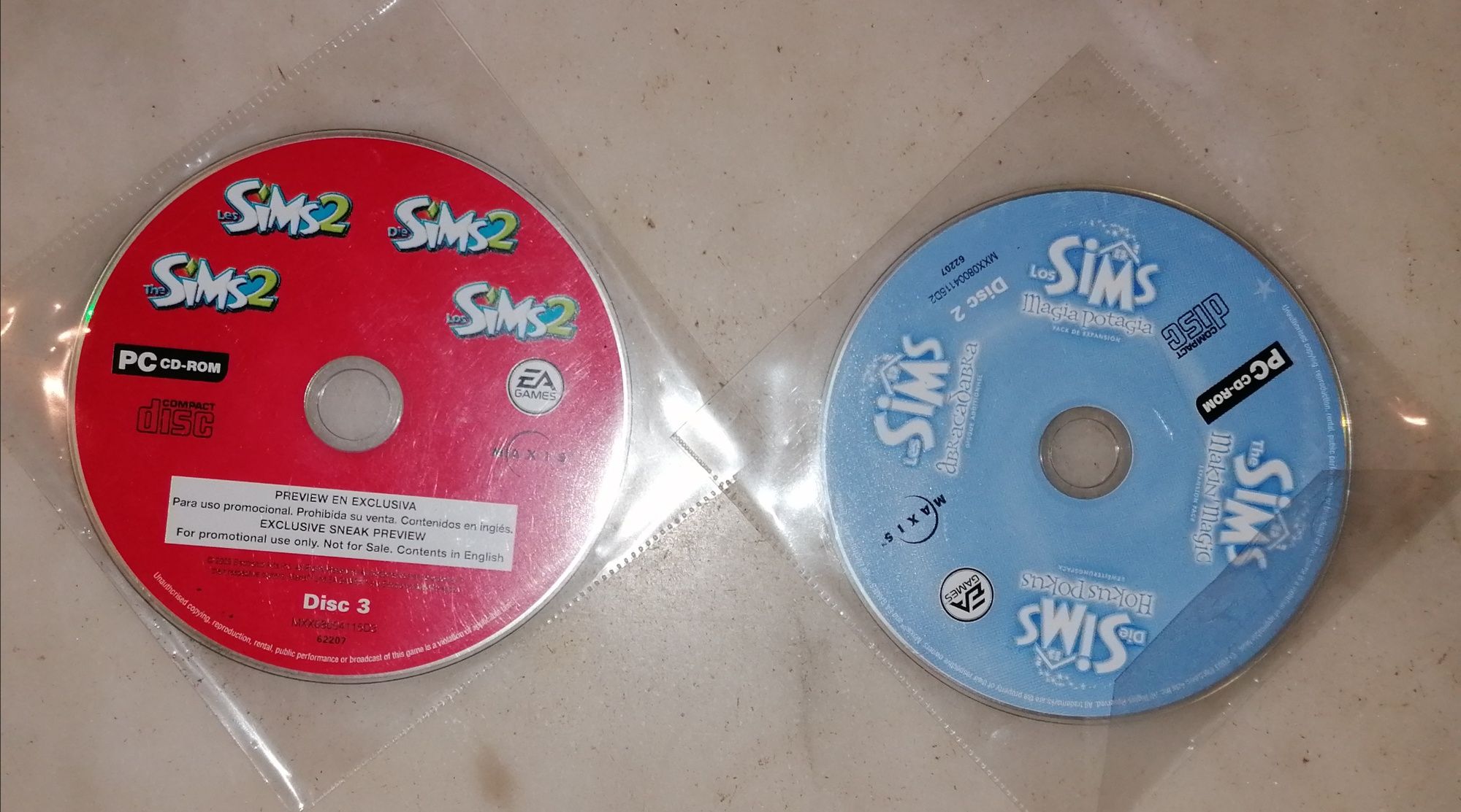 Cd´s do famoso jogo "Sims"