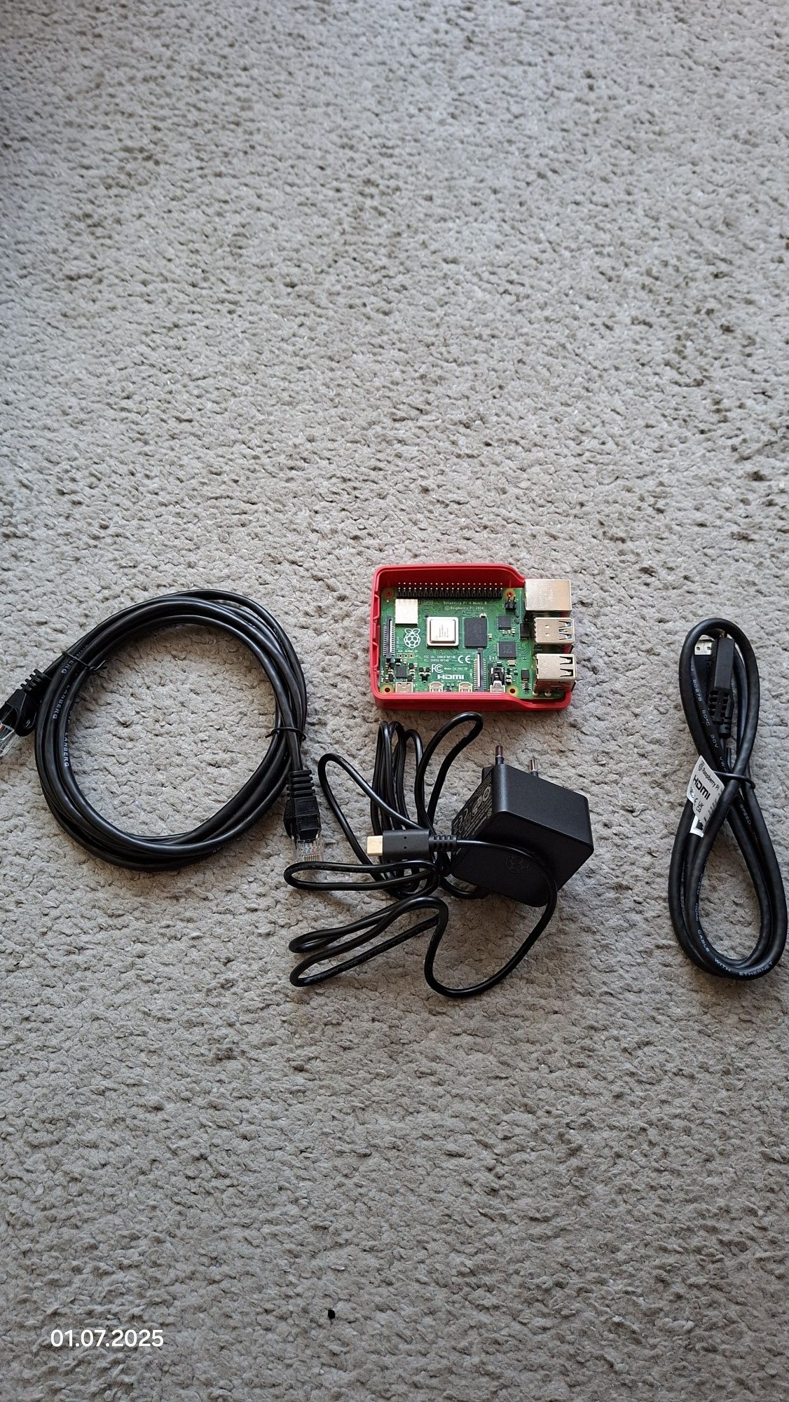 Raspberry pi 4 model B Starter Kit
