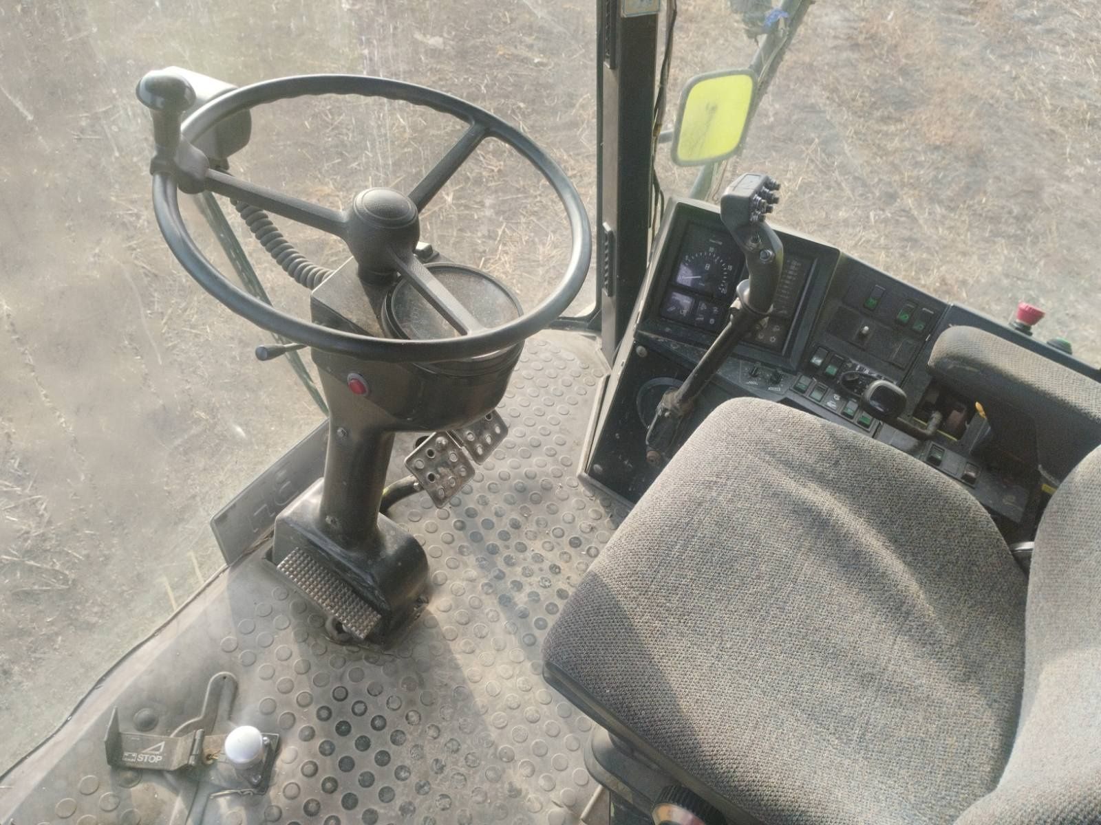 Комбайн Claas Mega 218