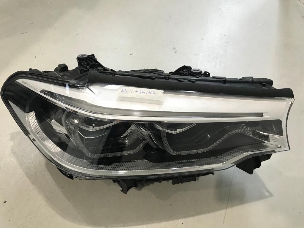 Farol direito LED ADAPTIVE BMW