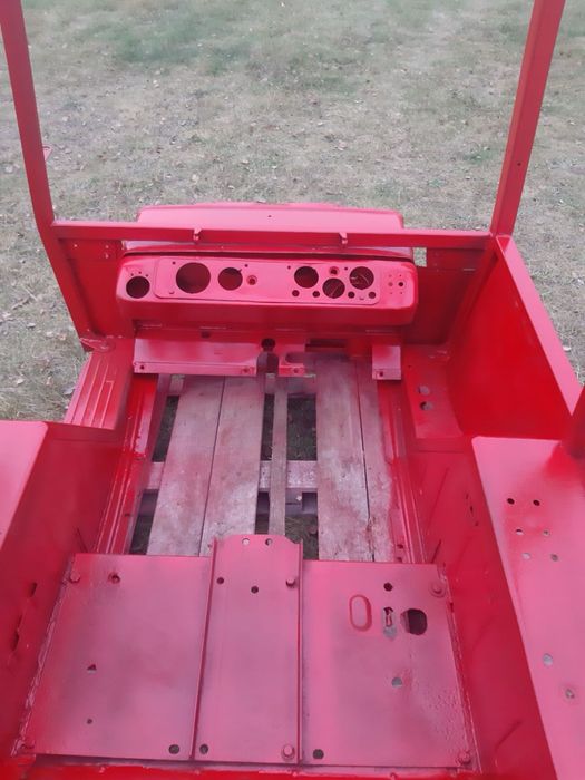 Кабіна на тракто Т-25.