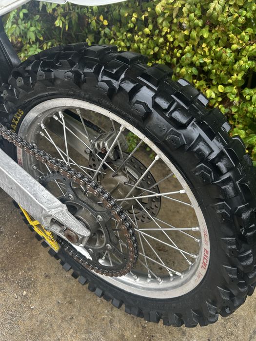 Suzuki rm 125 2t-ler anuncio