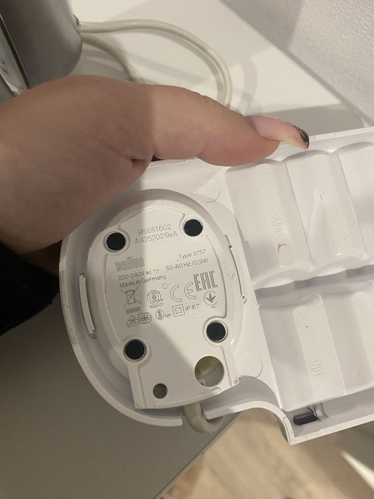 Szczoteczka elektryczna Braun Triumph 5000 Smart