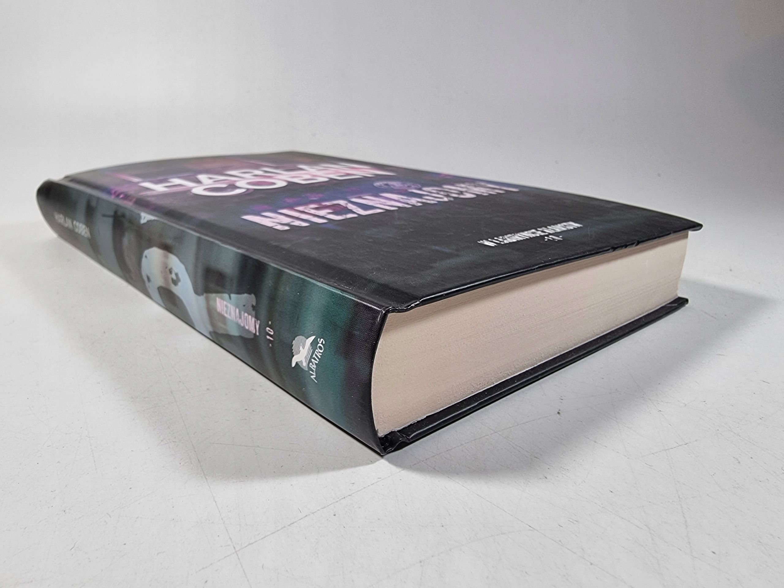 Nieznajomy / W Labiryncie Kłamstw Tom 10 / Harlan Coben