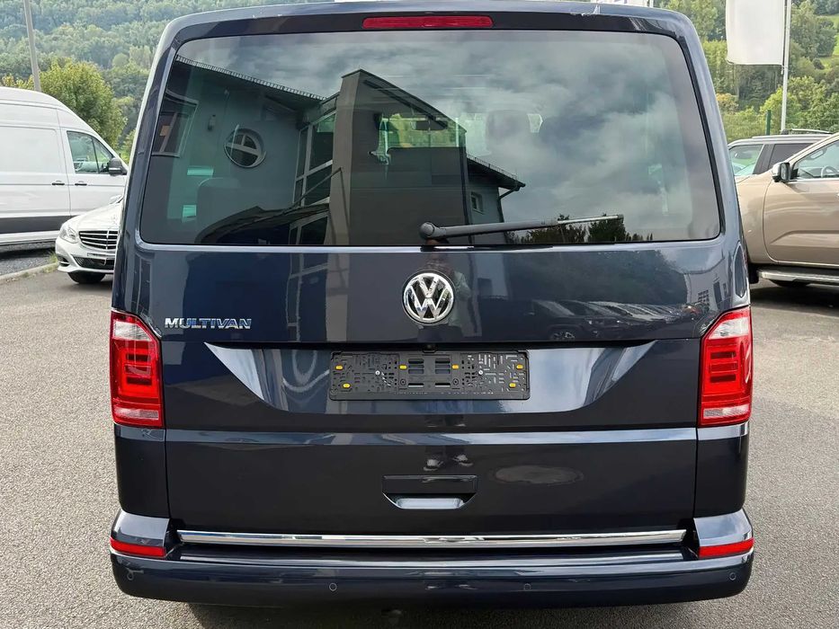 Volkswagen Multivan 2.0 TDI      2020